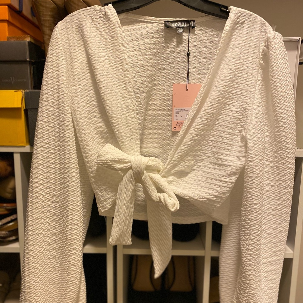 Missguided White Crinkle Texture Tie Top Sz 4 NWT